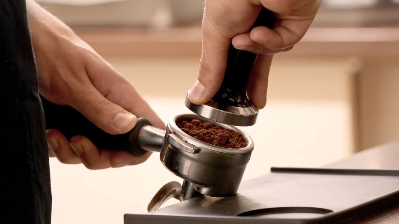 koffiebonen, verse koffiebonen, bestel koffie, bestel koffiebonen, bestel verse koffiebonen, koffie bonen, de beste koffiebonen, goedkope koffiebonen, halfautomatische koffieapparaat, halfautomatische espressomachine, pistonmachine, de beste koffieapparaten, de beste koffiemachines, koffiemachines, koffieapparaten, prijzen koffie, prijzen koffieapparaten, de goedkoopste koffieapparaten, volautomatische koffieapparaten, volauto koffieapparaten, volauto koffiemachines, nespresso, nespresso apparaten, goedkope nespresso, prijzen vergelijken, barista, thuis barista, barista accessoires, koffiezetmethoden, koffiekennis, koffieapparaat onderhoud, volautomatische koffiezetter, beste volautomatische koffieapparaat, beste halfautomatische koffieapparaat, koffierecepten, koffiesoorten, thuis barista, beste barista tools, espressomachine, espressomachine accessoires